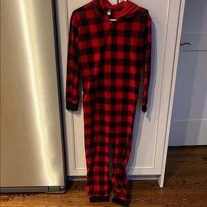 Old Navy Christmas Red and Black Plaid Kids Onesie Pajamas XL